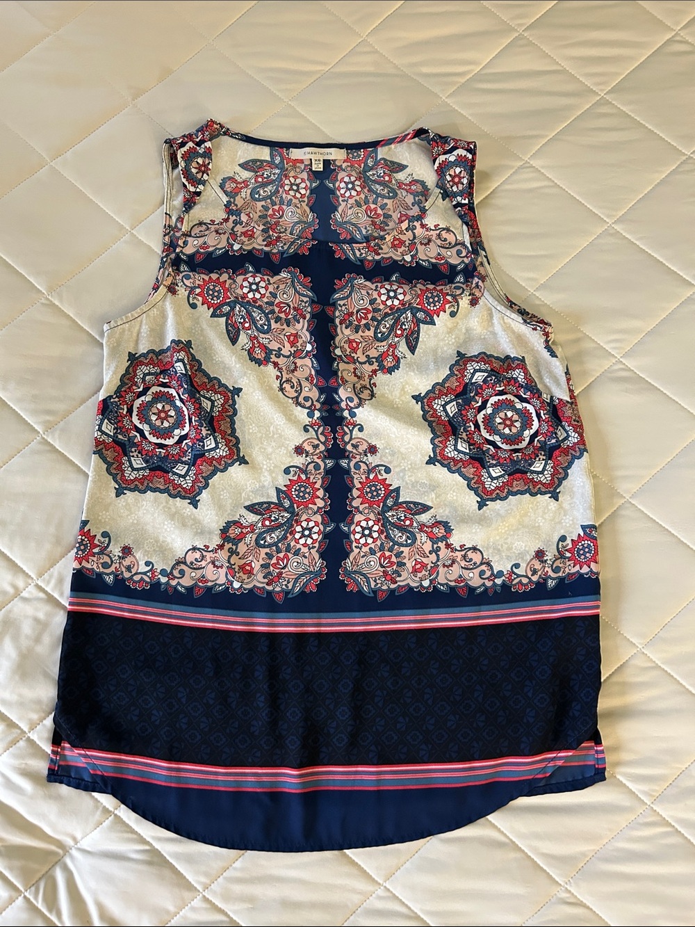41 Hawthorn Navy, Cream & Red Paisley Medallion Sleeveless Top